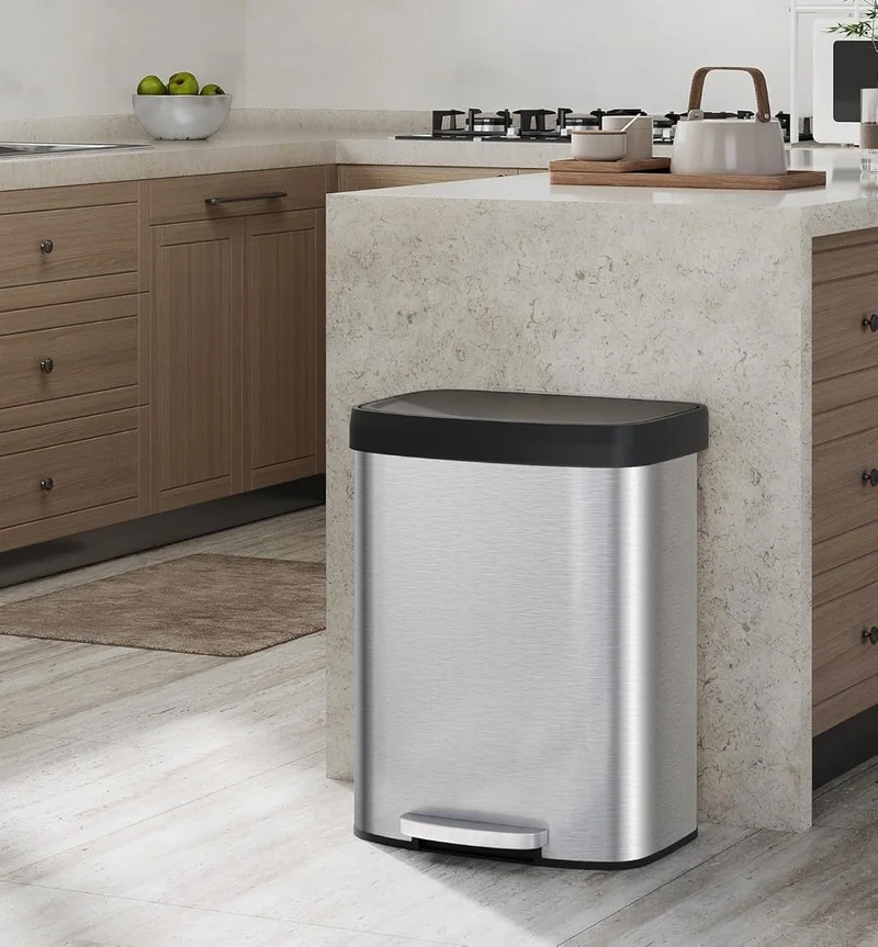 Poubelle Garvee 16 gallons en acier inoxydable avec couvercle à fermeture douce, poignée ergonomique, argentée, pour la cuisine et le bureau, compacte