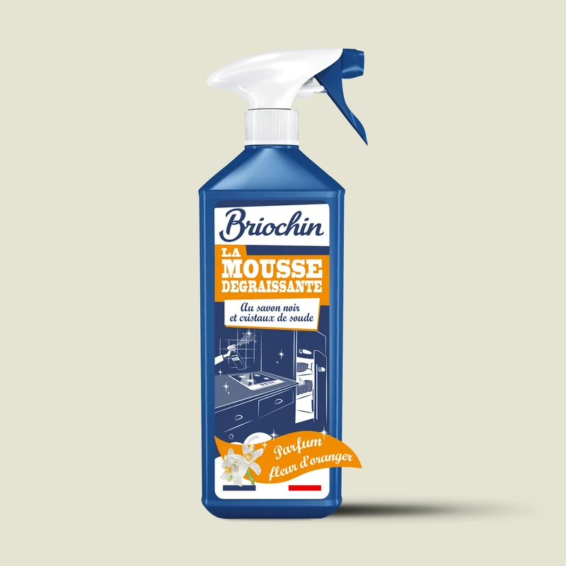 Mousse dégraissante au savon noir et cristaux de soude