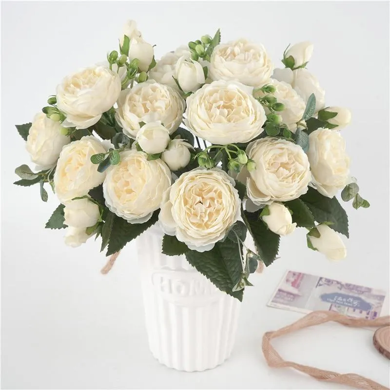 Fleur de Maison | Composition Élégante de Pivoines pour Décoration Intérieure