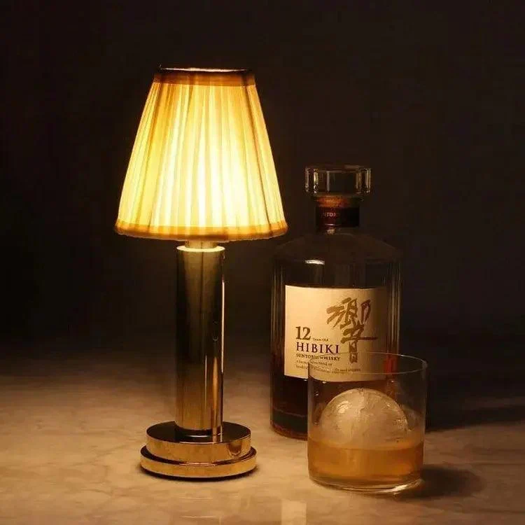 Lampe de Table Moderne Élégante | Éclairage Portable et Raffiné