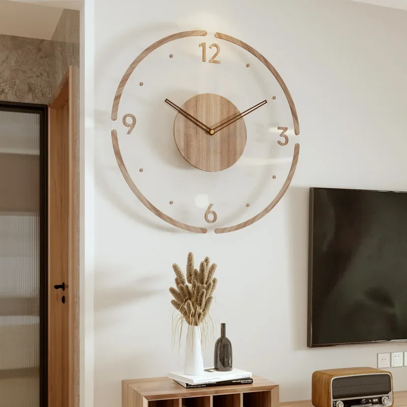 Horloge Murale Bois Clair Moderne et Discrète
