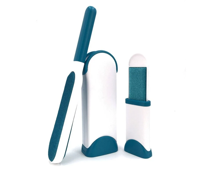 Brosse anti-poils BRUSH PET pour enlever les poils animaux plus facilement
